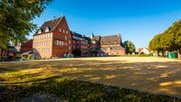 Voss-Gymnasium Kunststoffspielfeld